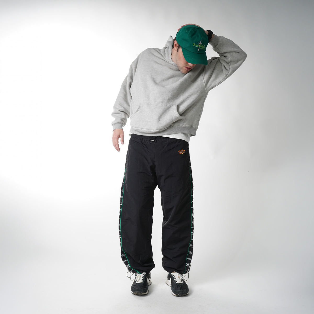 Jan-ken Trackpants