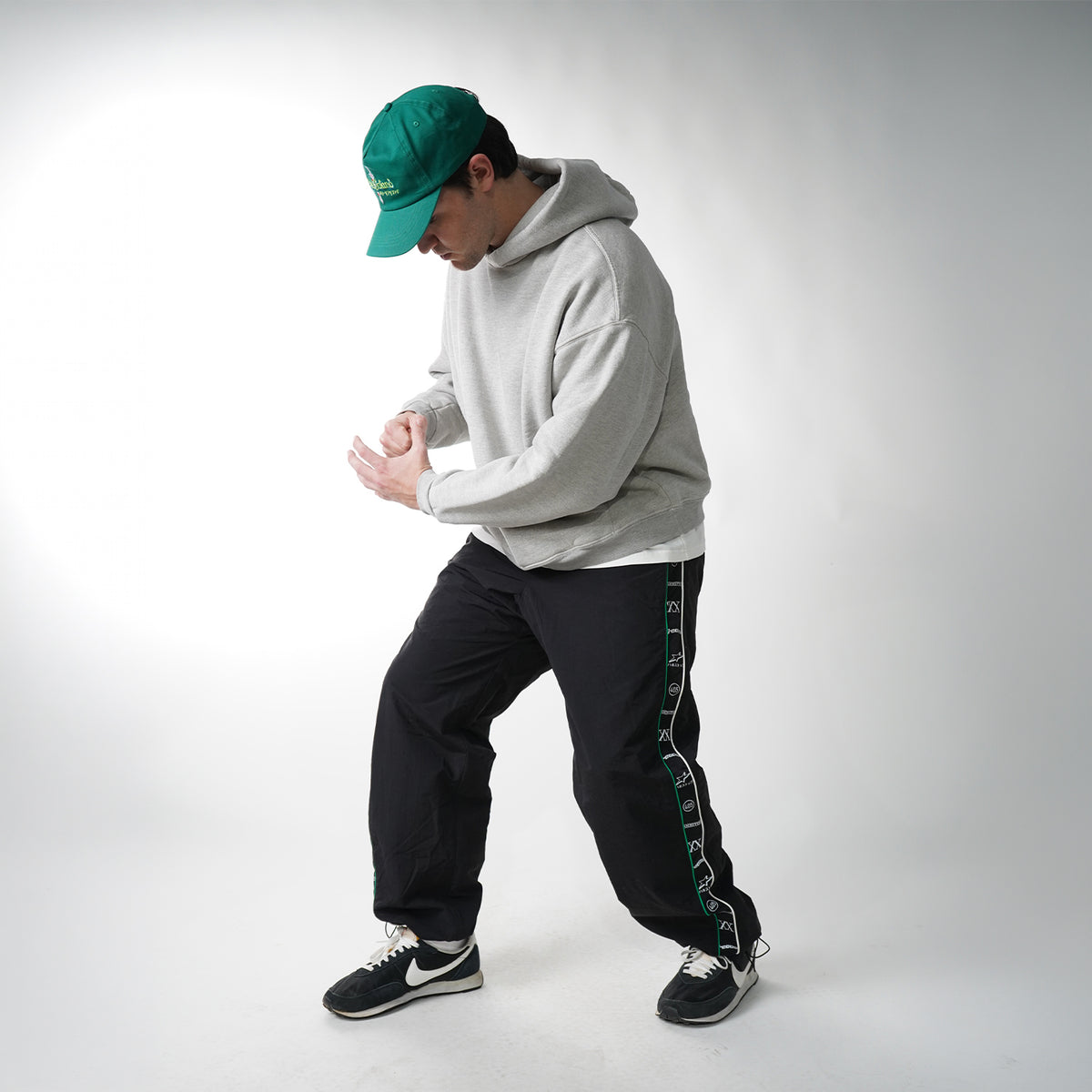 Jan-ken Trackpants