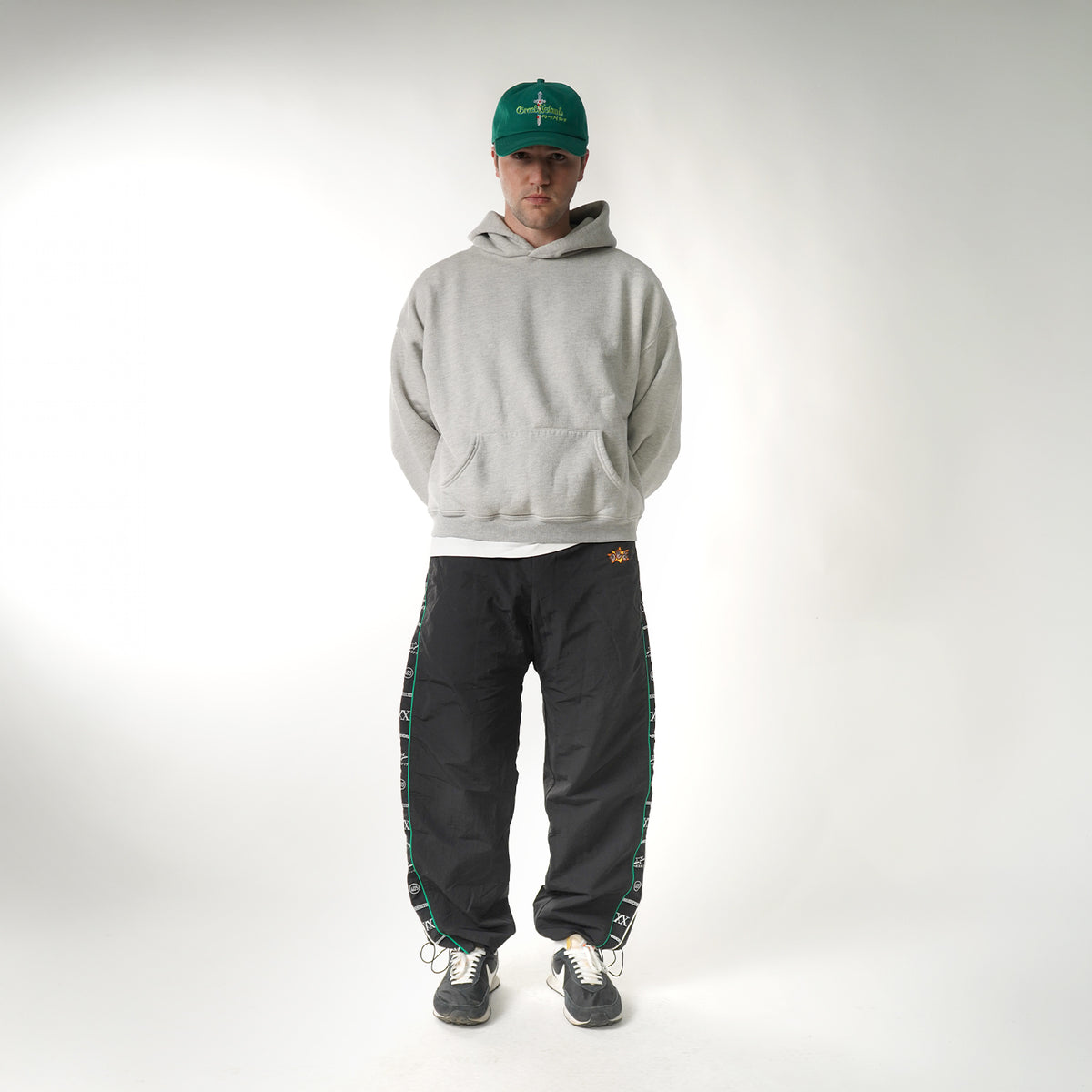 Jan-ken Trackpants
