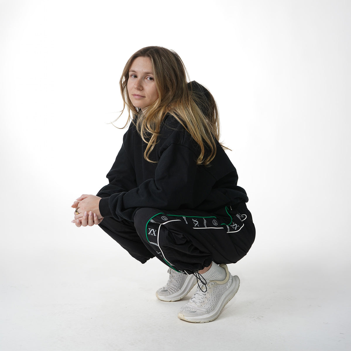 Jan-ken Trackpants